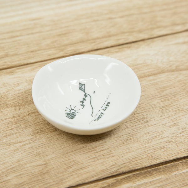 Happy days - small wobbly porcelain bowl