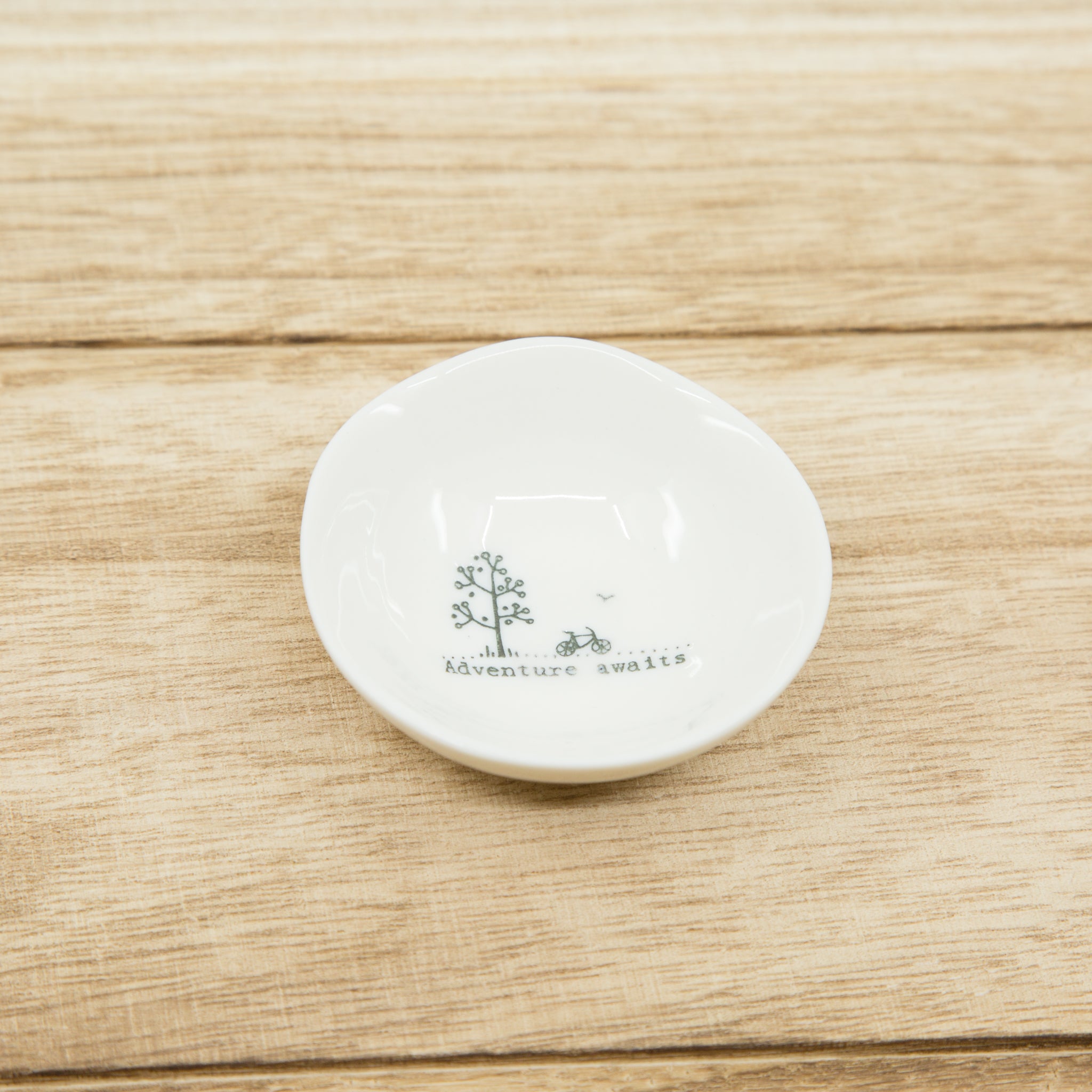 Adventure awaits - small wobbly porcelain bowl