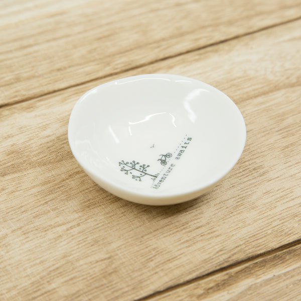Adventure awaits - small wobbly porcelain bowl
