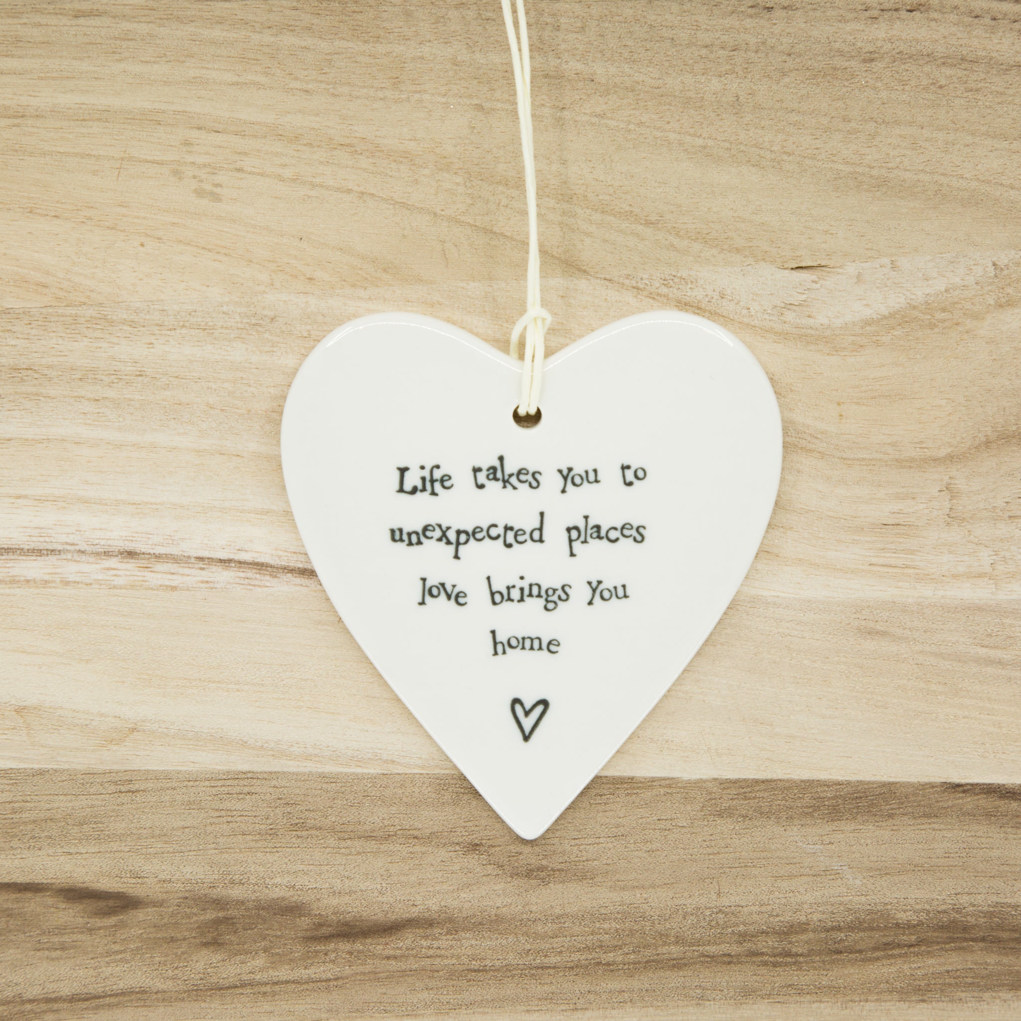 Unexpected Places - Round Heart Porcelain Hanger